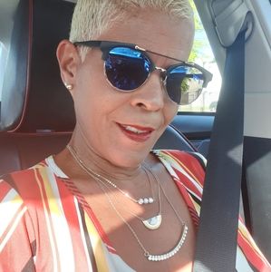 Meet your Posher, Clara